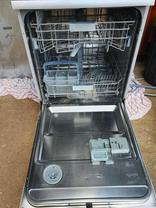 Dishwashers Samsung 12 place Dishwasher Model DMS300TRS was listed